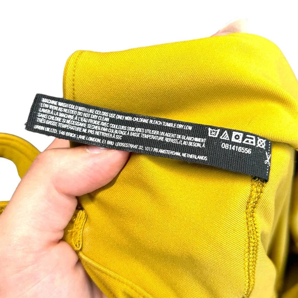 Free People Movement All Star Onesie Jumpsuit Alchemy Yellow Size Medium - Picture 9 of 9